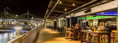 Riverside Bar & Restaurant - Renee 0