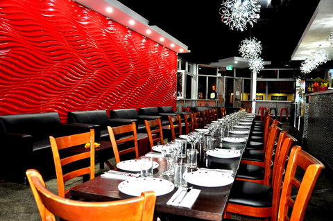 2 Quench Cafe & Cocktail - Swimm 0