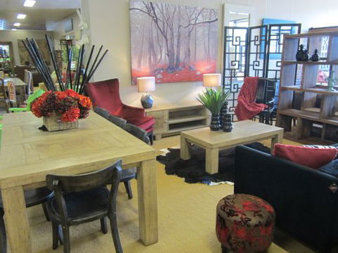 Vast Interior - Renee 1