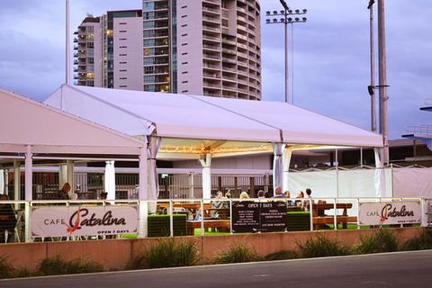 Cafe Catalina - Swimm 0