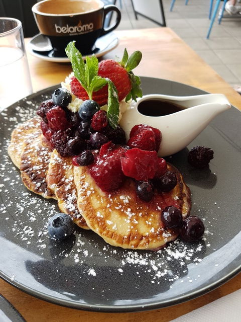 Cafe Gold Coast - Renee 2