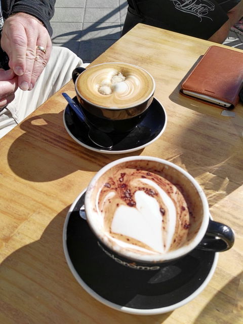 Cafe Gold Coast - Renee 4