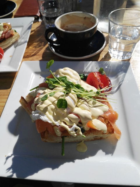 Cafe Gold Coast - Renee 5