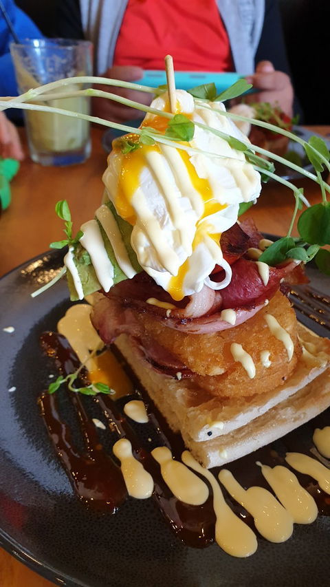 Cafe Gold Coast - Renee 6