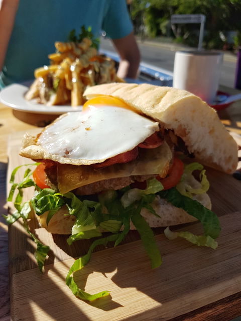 Cafe On Bayview - Renee 5