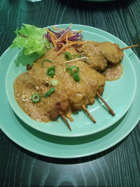 Chilli & Basil Thai Restaurant - Renee 3