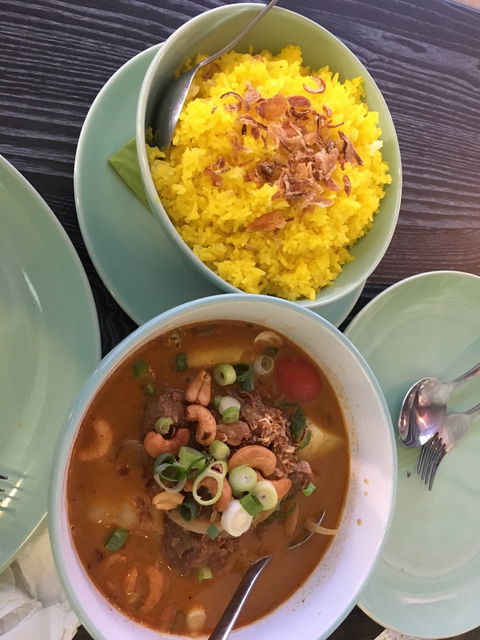 Chilli & Basil Thai Restaurant - Renee 4