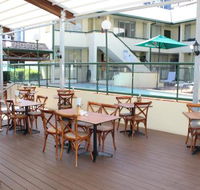 D'Arcy Arms Motel  Restaurant - Renee