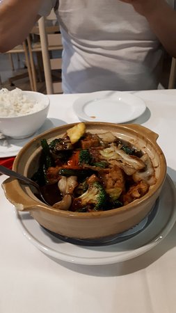 Enjoy Court Chinese Restaurant - Qld Realsetate 0