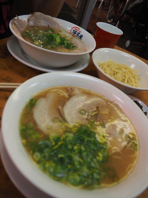 Hakataya Noodle Nagahama - Renee 5