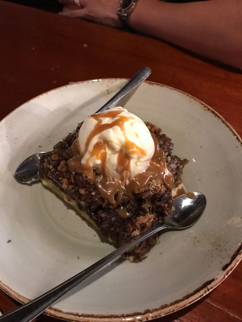 Hard Rock Cafe - Internet Find 4