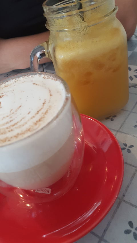 Le Jardin Cafe - Internet Find 1