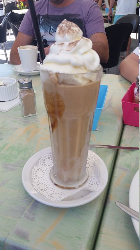 Marina Boulevard Cafe - Renee 4
