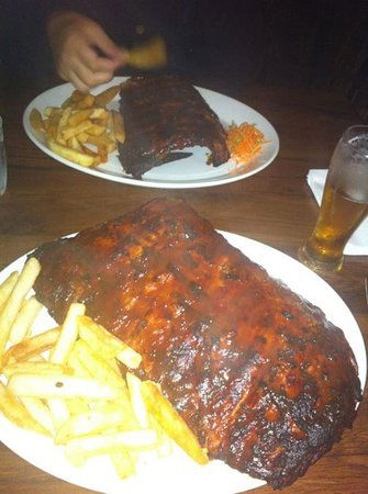 Mike's Kitchen Rib & Steakhouse - Petrol Stations 0