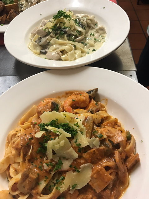 Pizzeria Don Angelo - Renee 2