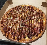 Positanos Pizza Pasta Italian - Petrol Stations
