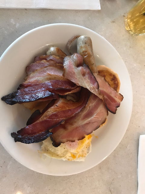 The Shoreline Restaurant - Renee 6