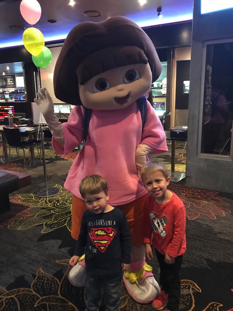 Varsity Lakes Tavern - Swimm 6