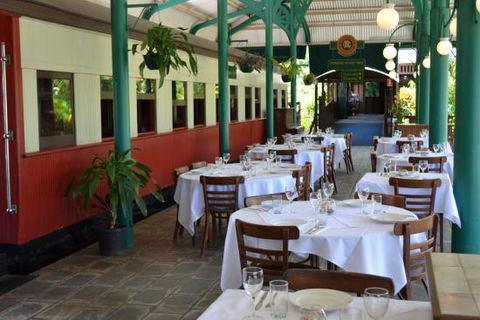 Barron's Bistro - Renee 0