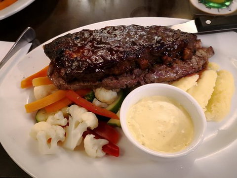 Graziers Steakhouse - Swimm 0