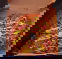Merlins Pizza - Renee