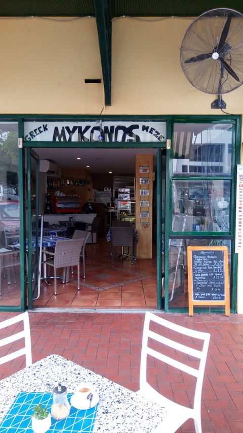 Mykonos Caffeteria - Renee 4