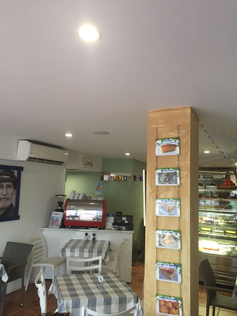 Mykonos Caffeteria - Renee 5