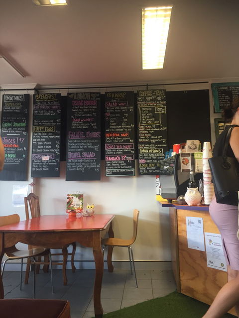 Oskar Healing Cafe - Renee 5