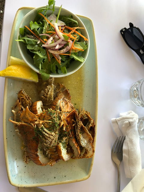 Raw Prawn Seafood Restaurant - Renee 5