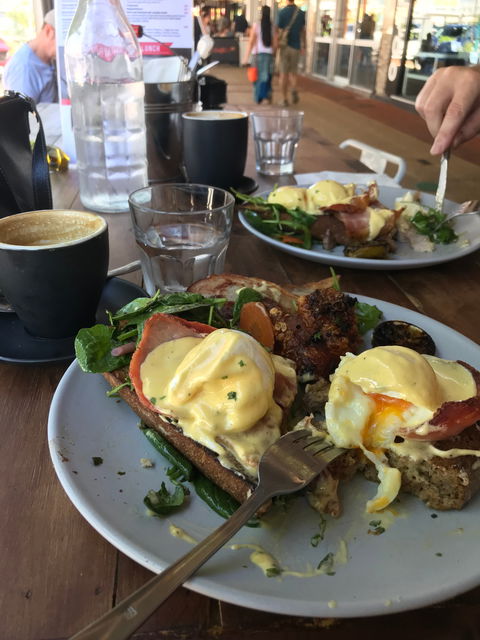 Slap And Pickle Sandwich & Tapas Bar - Renee 5
