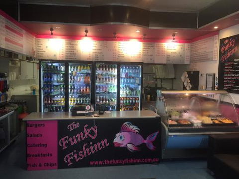 The Funky Fishinn - Qld Realsetate 0