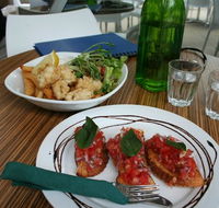 Wild Bean Cafe