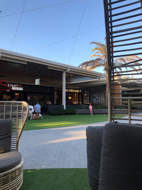 Zeus Street Greek - Swimm 2