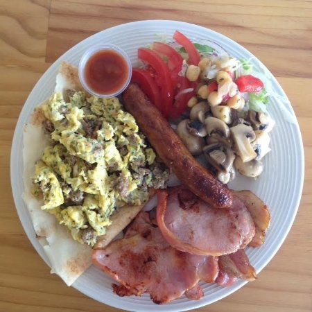Hasham's Mediterranean Dips And Cafe' - Renee 0
