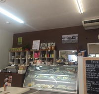 Darjen Cafe - Renee