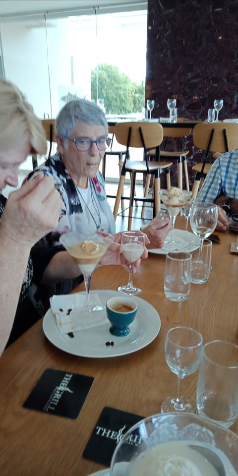 The Grill Pelican Waters - Renee 1