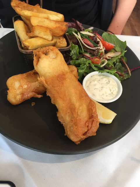 Three Bar And Grill - Renee 4