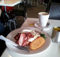 Cafe 21 - Renee