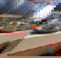 Hane Sushi - Renee