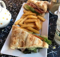 Mount Glorious Cafe - Internet Find
