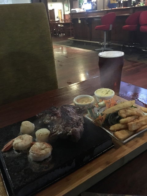 O'Dowd's Irish Pub - Renee 4