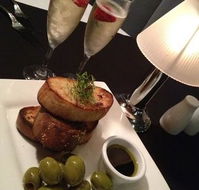 Romeo  Juliet's Restaurant - Renee