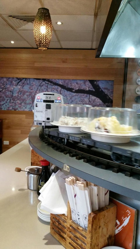 Sushi Train Central - Internet Find 1