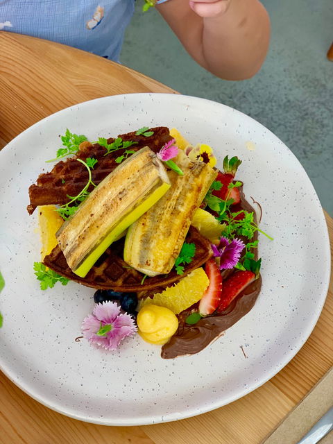 White Picket Fence Cafe - Renee 3