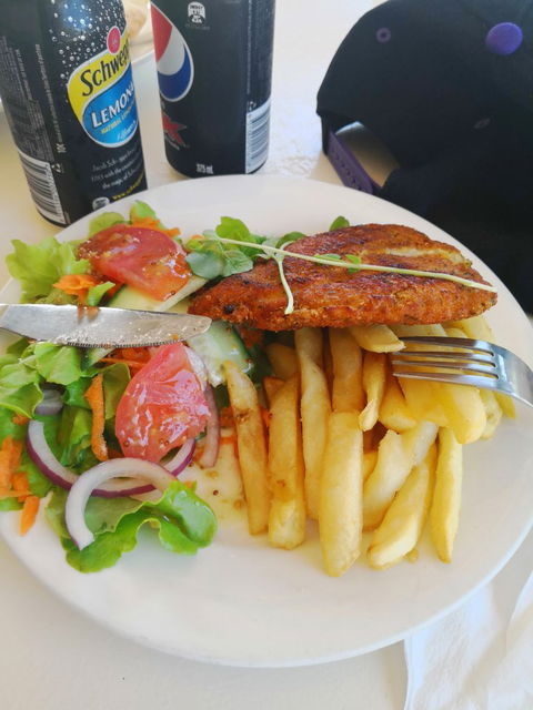 Cafe Kuranda - Swimm 6