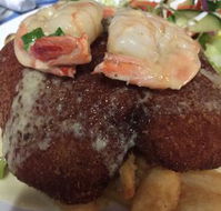 Larrikin Hotel Bistro. - Renee