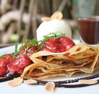 Petit Cafe Kuranda - Swimm