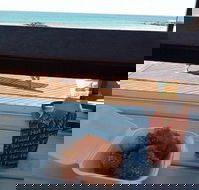 See Street Seafood Take-Aways - Renee