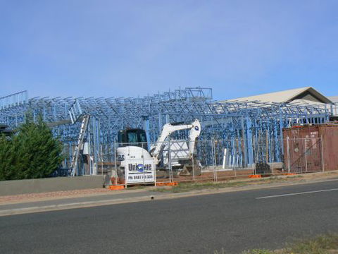 Unique Construction - Internet Find 1