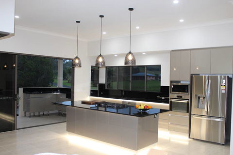 Artizan Cabinets - Renee 2